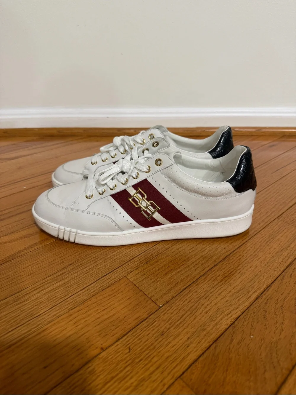 Bally White Leather Sneakers with Burgundy Stripe and Black Heel